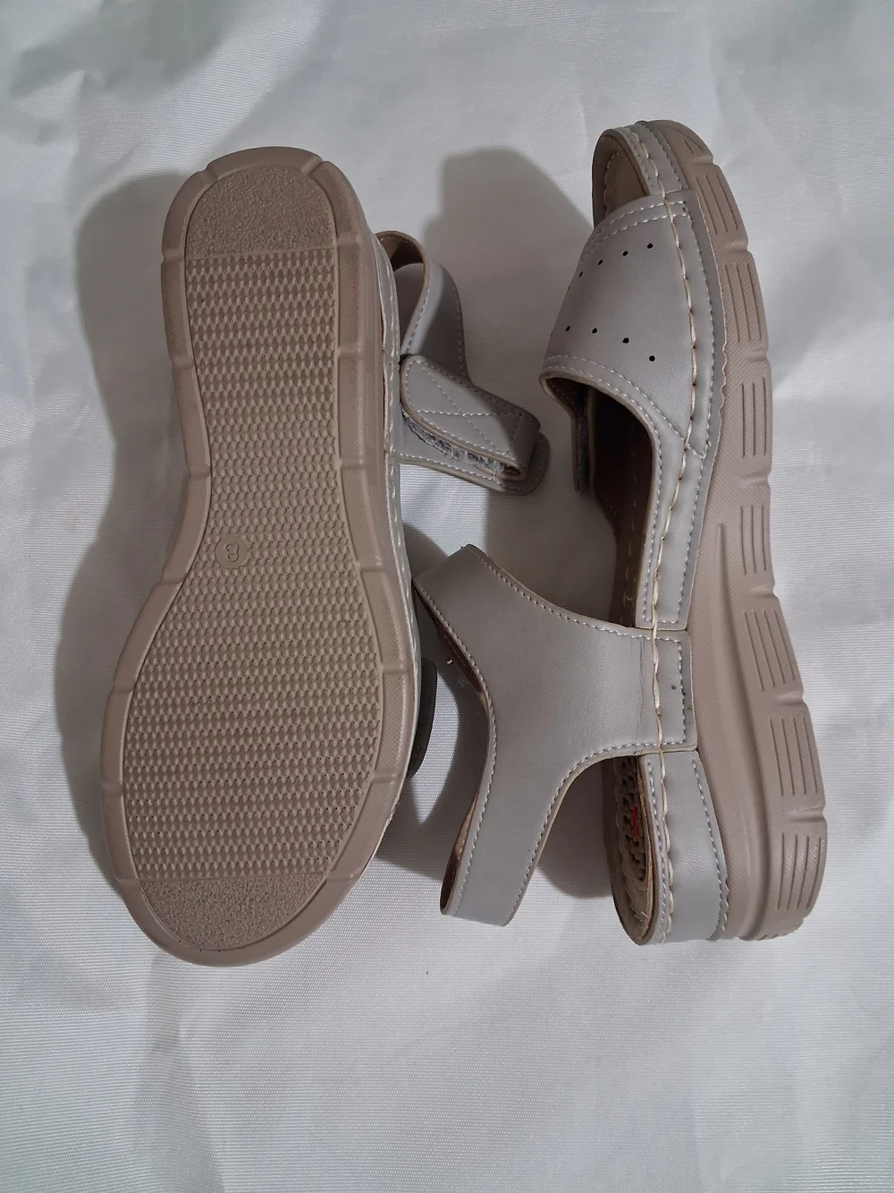 Kids Light Gray Comfort Sandals with Adjustable Straps